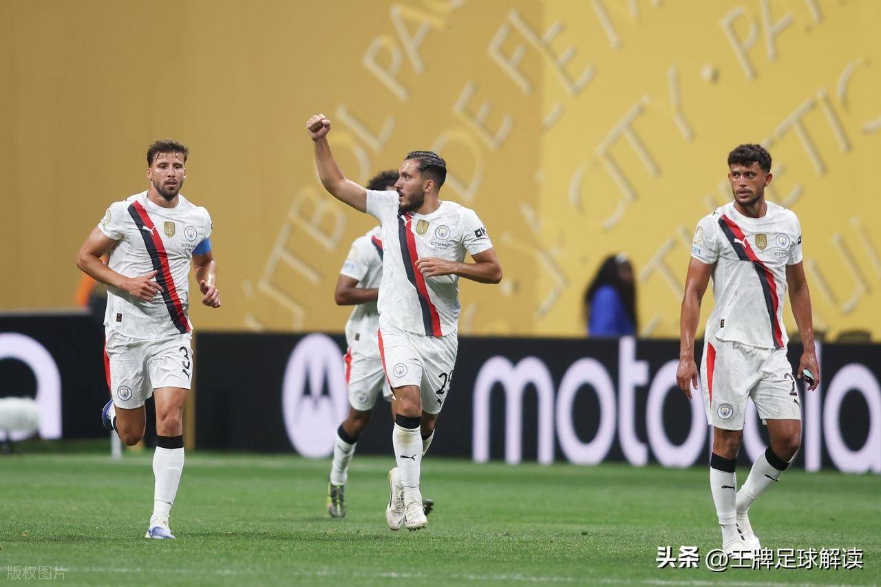 转折点！纽卡斯尔扳平良机，英超清晨攻防权衡，质疑声仍在，控场能力受关注(卡斯特罗被暗杀多少次)
